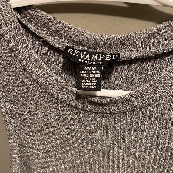 💟 3 FOR $20 💟 body con dress - Picture 2 of 3